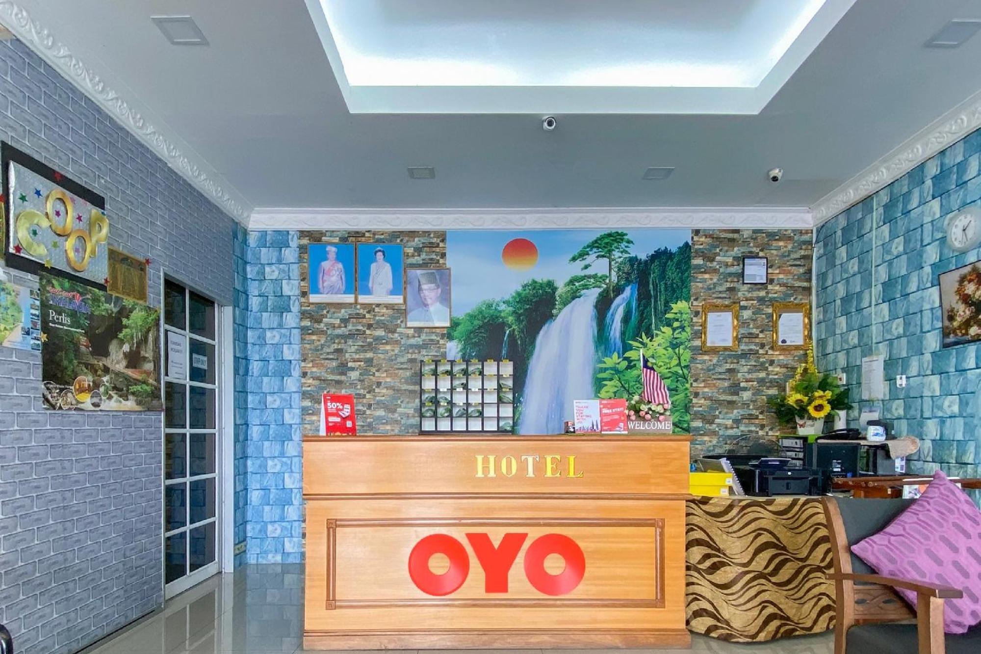 OYO 90039 Coop Hotel Kangar Bagian luar foto